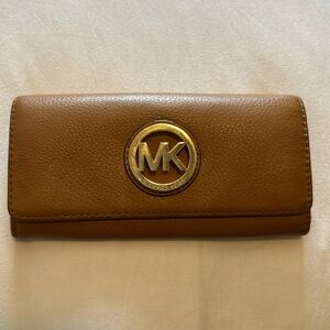 Michael Kors Large Bi-Fold Wallet